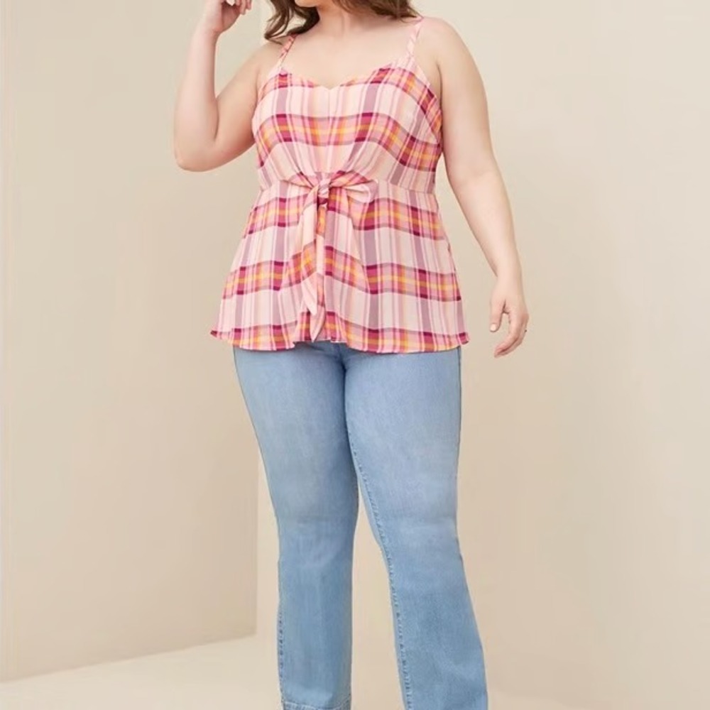 Torrid Pink Adjustable Tie Front Plaid 3 Camisole Lagun Beach Resort Artsy Comfy